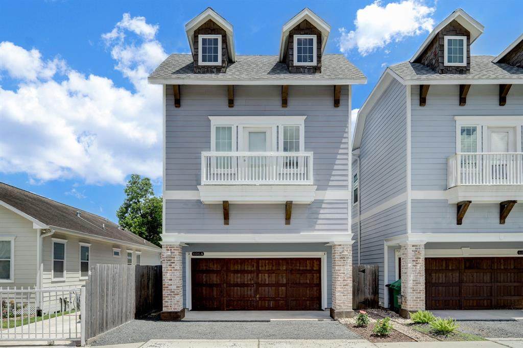 606 Jewett Street - Photo 1