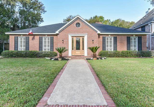 1723 Wildwood Lane - Photo 1
