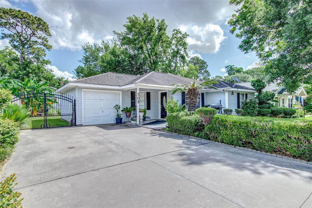 509 Robmore Street - Photo 1