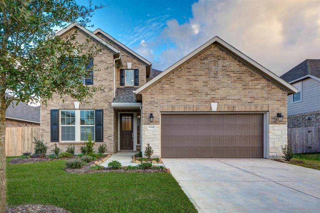19326 Lake Ridge Drive - Photo 1