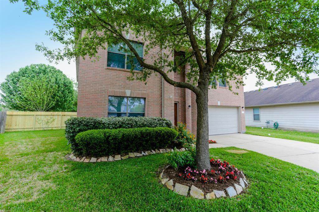1219 Betsy Ross Court - Photo 1