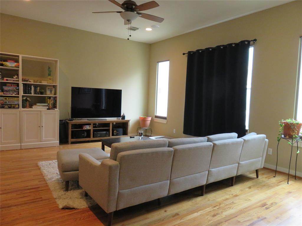 4338 Center Street - Photo 1