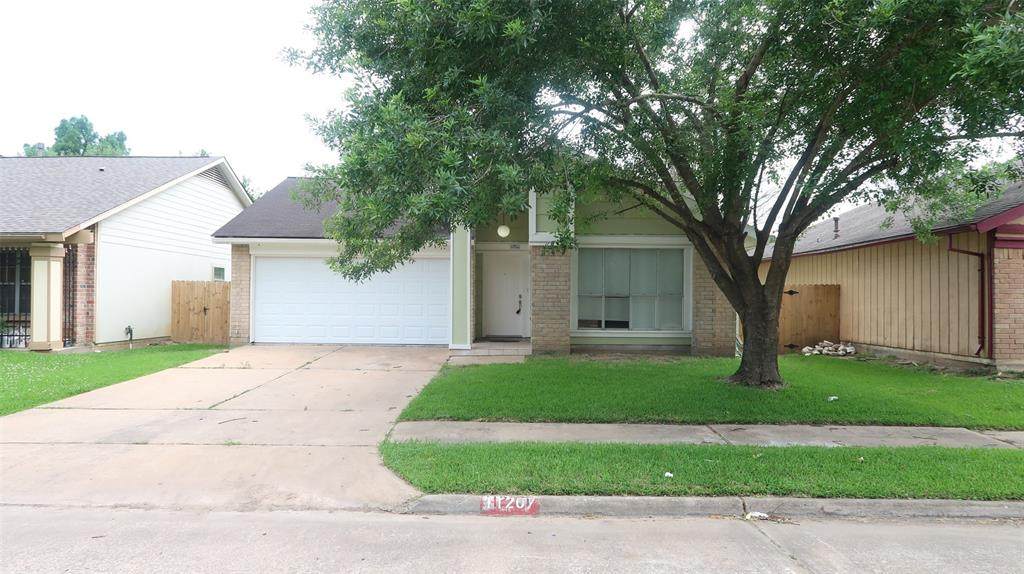 11207 Bayou Place Drive - Photo 1