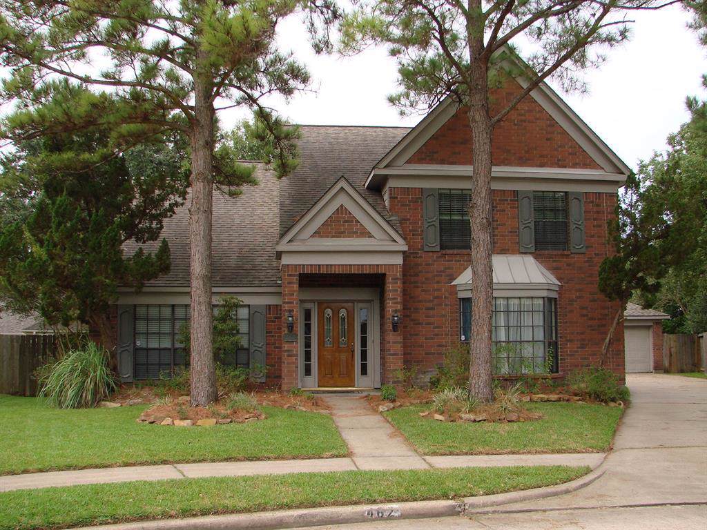462 Everington Dr - Photo 1