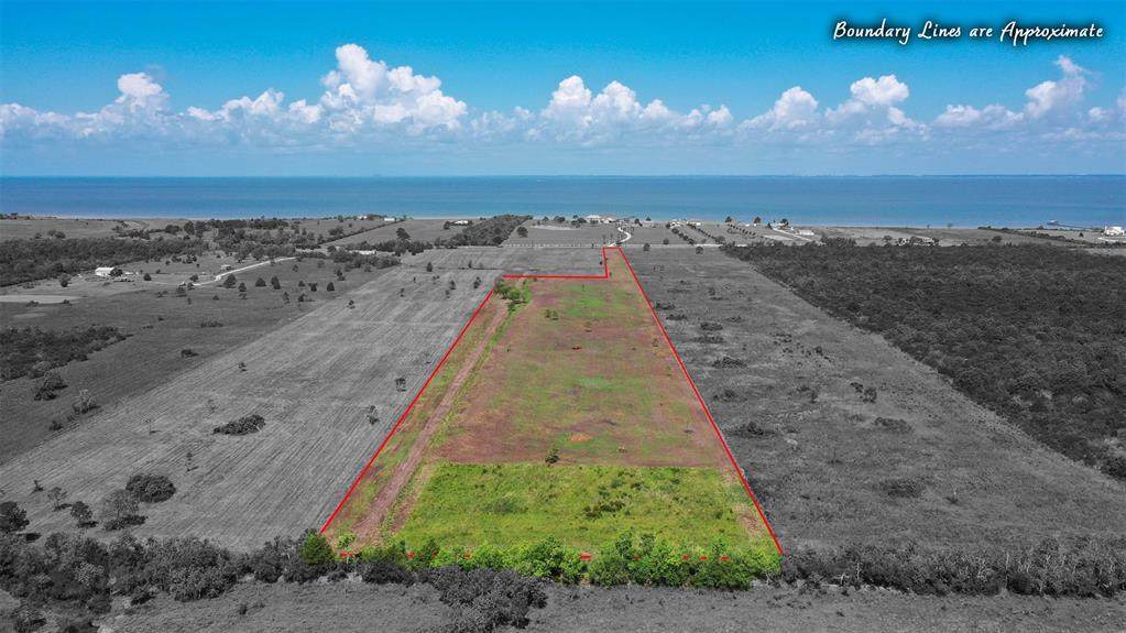 0012 W Bayshore Rd - Photo 1
