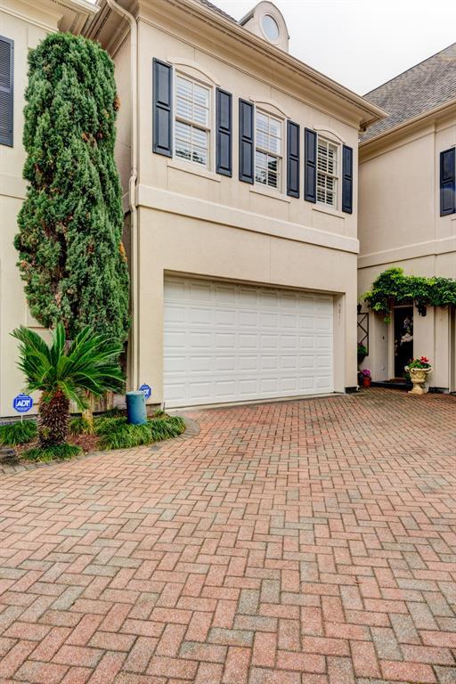 5811 Candlewood Lane Lane - Photo 1