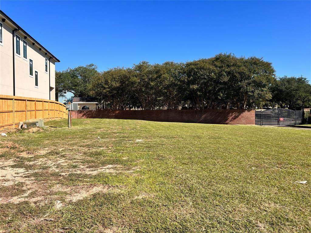 716 Harborside Way - Photo 1