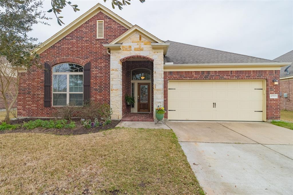 4710 Sedgewood Drive - Photo 1