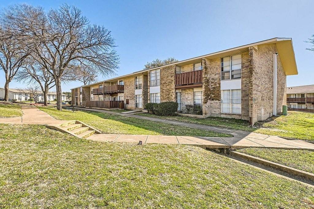 3523 Fawn Valley Drive - Photo 1