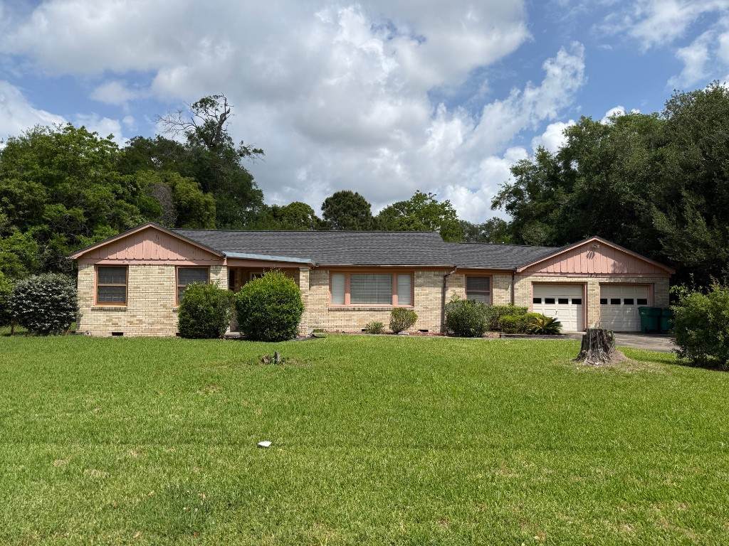 1812 Sholars Avenue - Photo 1
