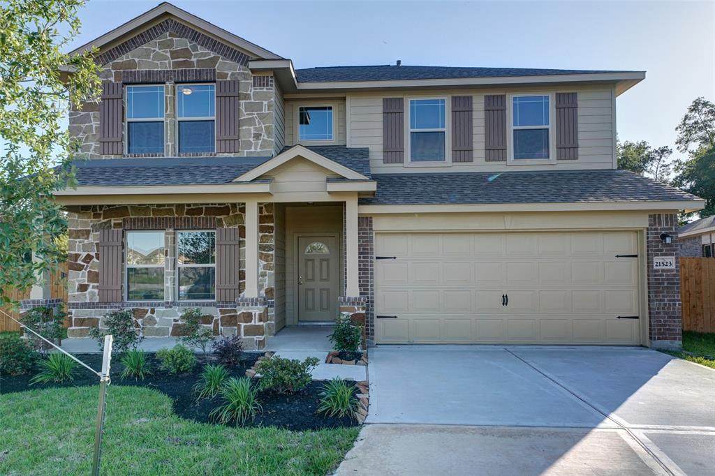 610 Danielle Street - Photo 1