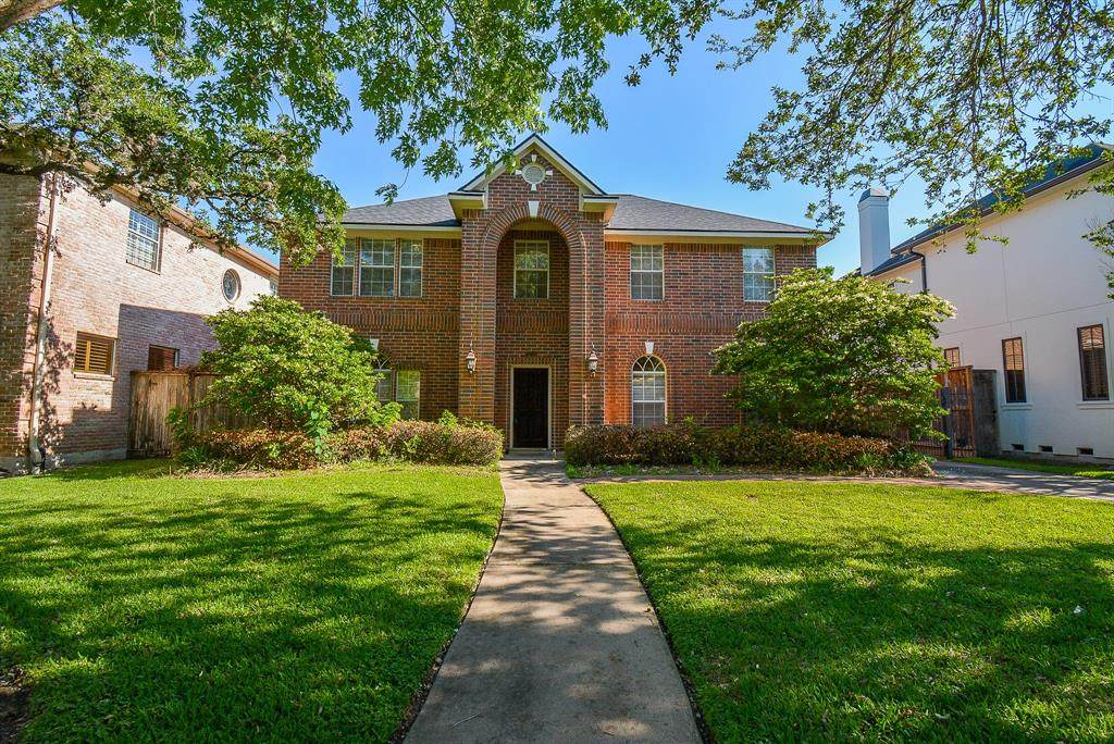 5214 Laurel Street - Photo 1