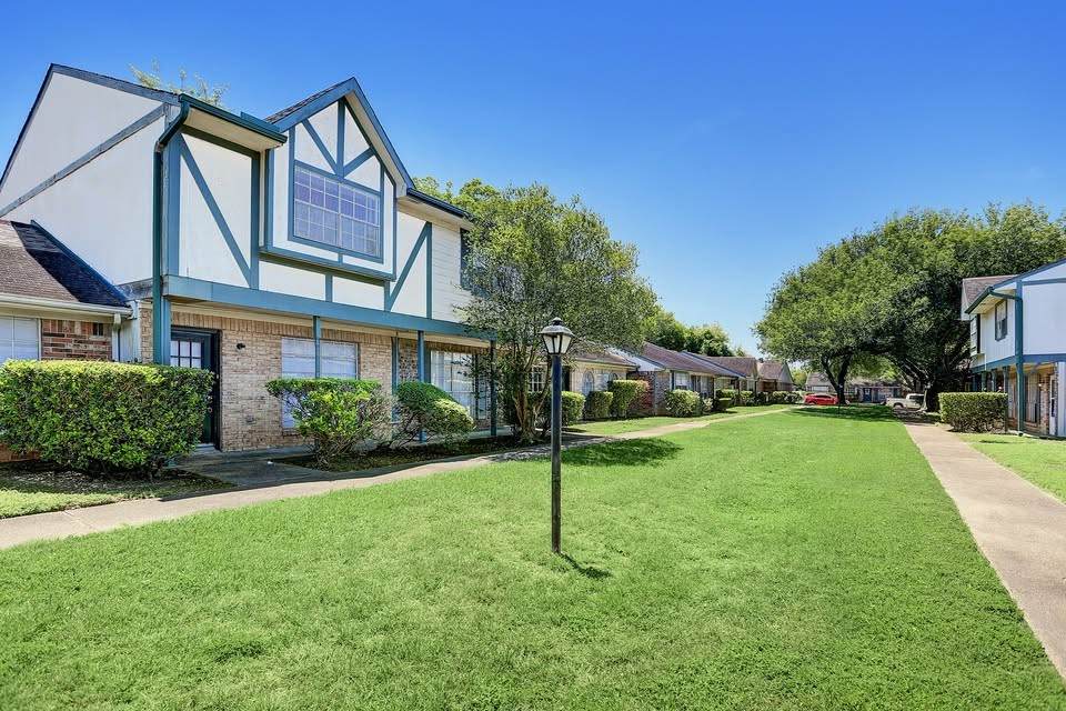 1205 Lyric Ln Lane - Photo 1