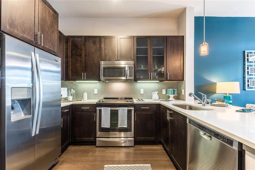 2424 Capitol Street - Photo 1