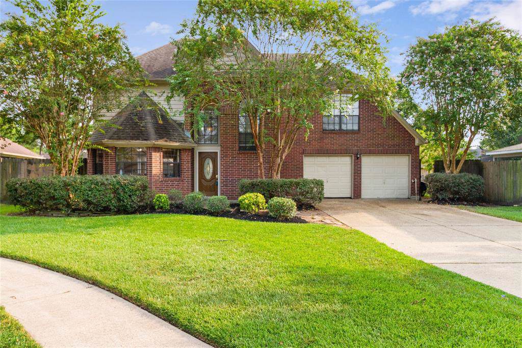 10912 Spruce Drive - Photo 1