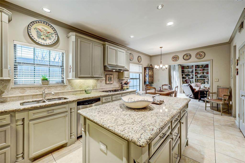 1814 Potomac Drive - Photo 1