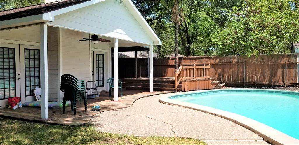 1319 Georgina Street - Photo 1
