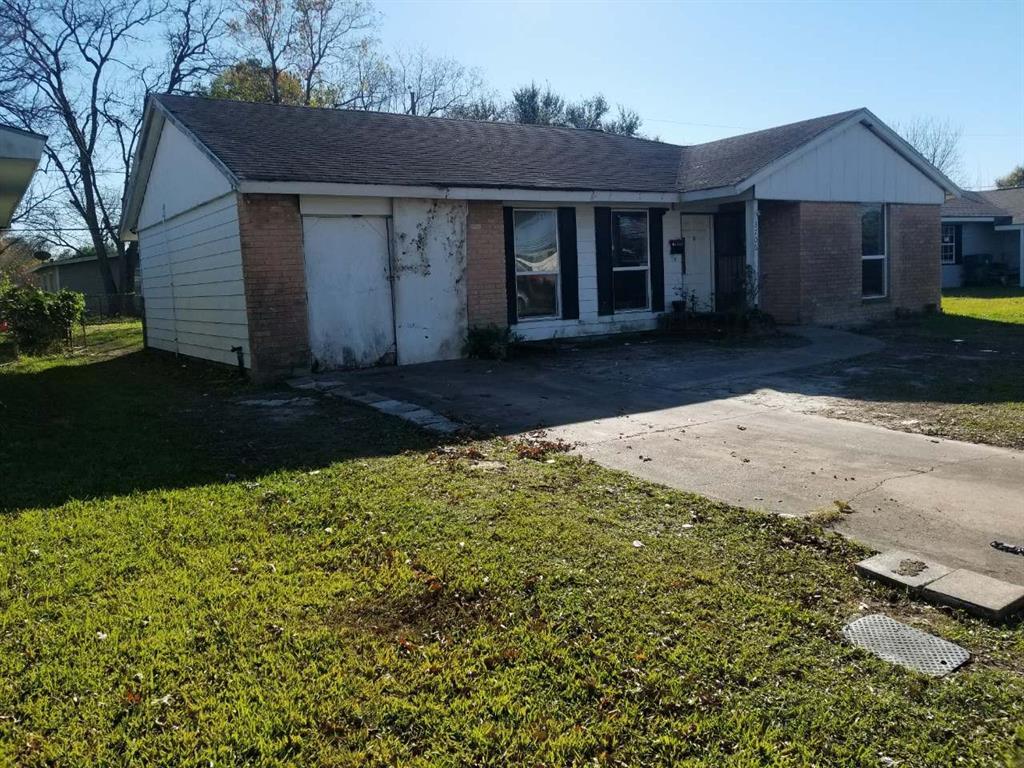 3706 Crawford Drive - Photo 1