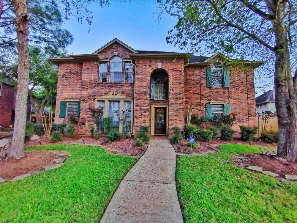 1722 Evergreen Lane - Photo 1