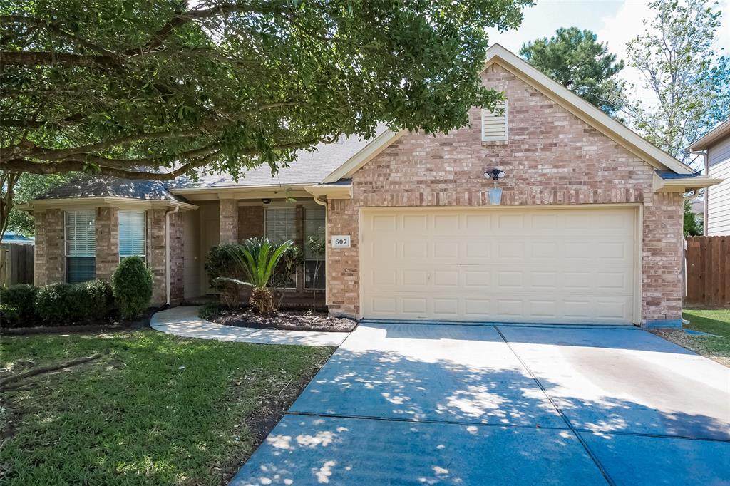 607 Loggers Chase Court - Photo 1