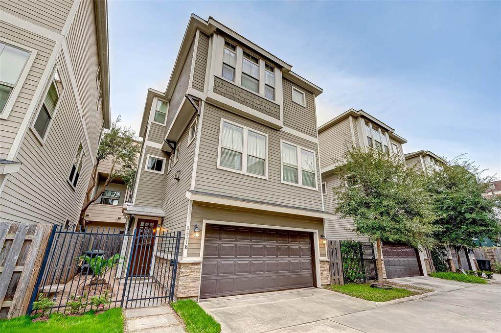 2431 Charleston Street - Photo 1