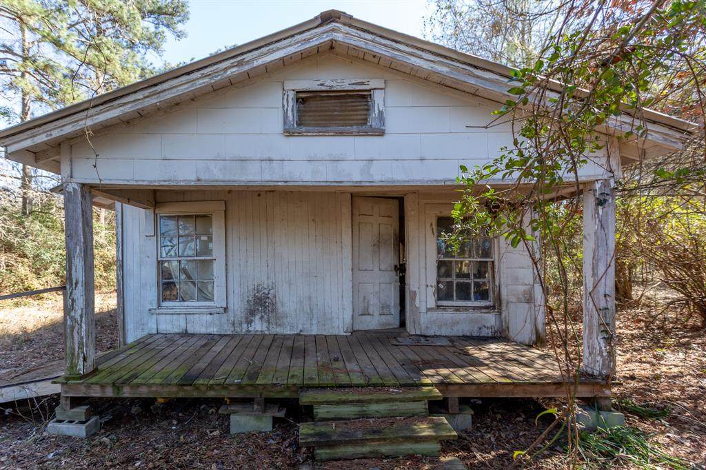 120 Pine Street - Photo 1