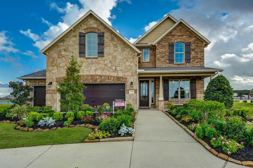 19010 Lake Ridge Court - Photo 1