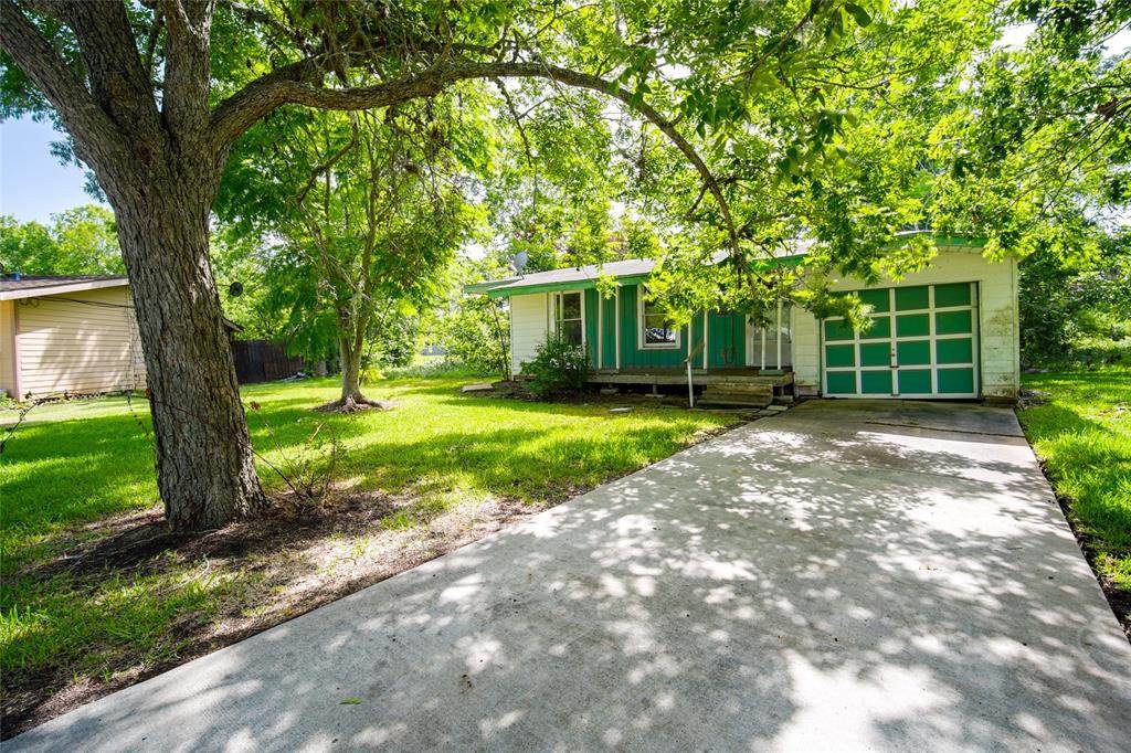 62 Hybiscus Court - Photo 1
