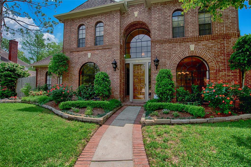 15710 Scenic View Drive - Photo 1