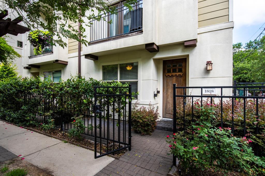1818 Anita Street - Photo 1