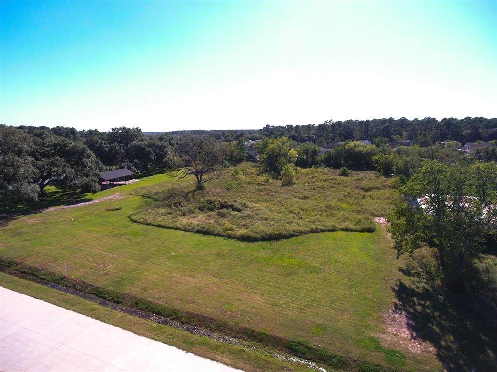 21827 White Oak View Drive - Photo 1