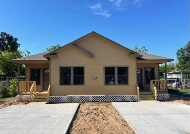 4826 Higgins Street - Photo 1