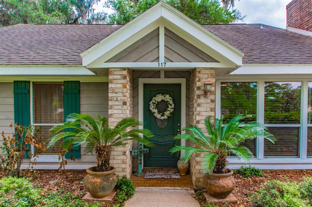 117 Spanish Moss Lane - Photo 1