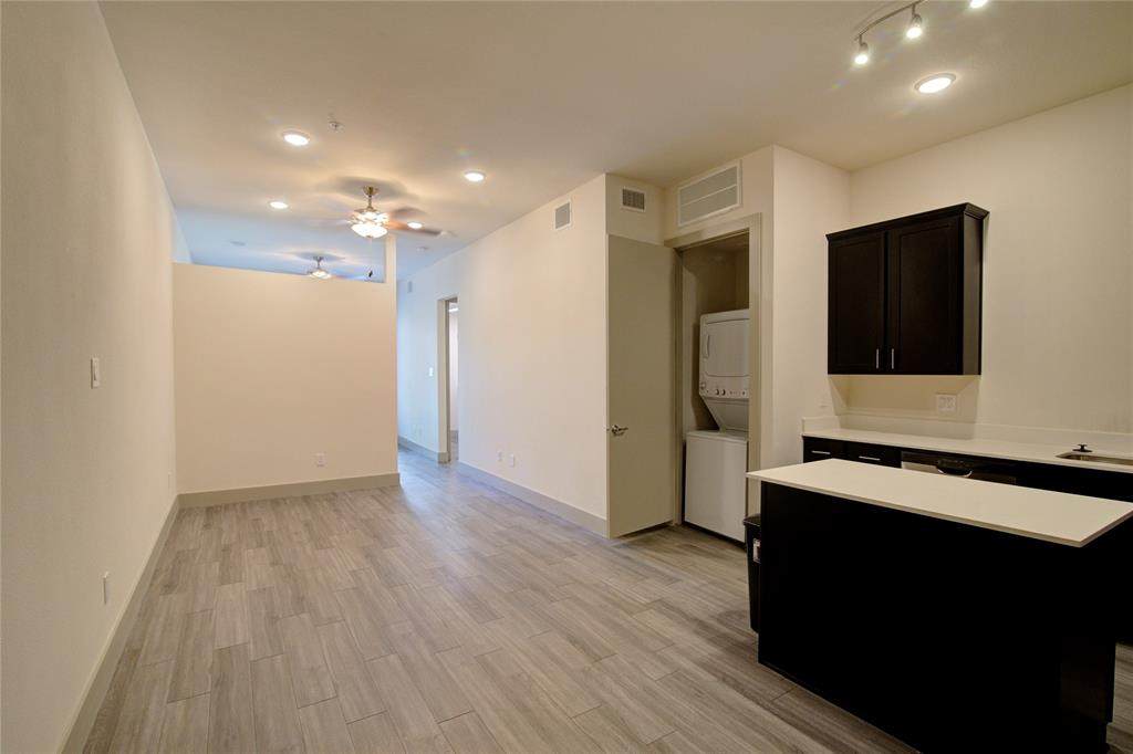 4509 Mount Vernon Street - Photo 1