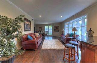 9106 Riddlewood Lane - Photo 1