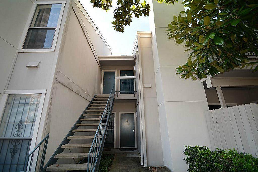 7900 Stadium Drive - Photo 1