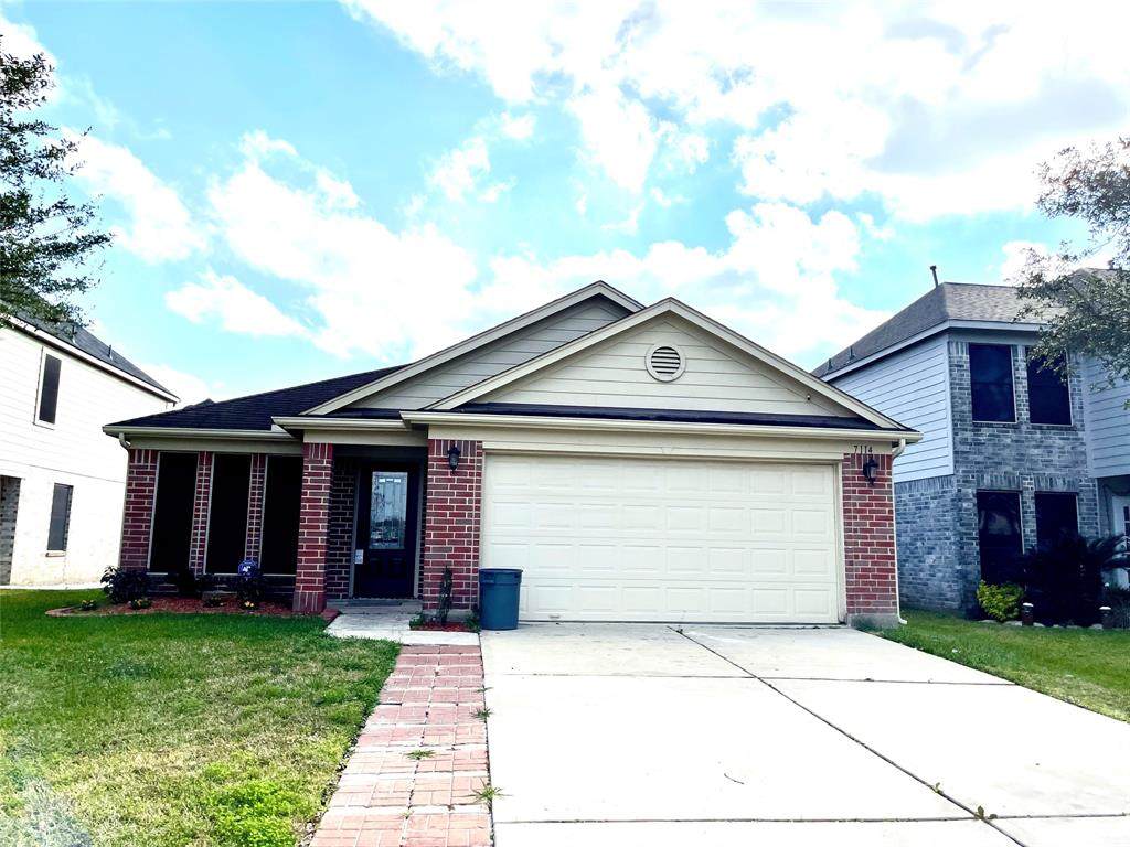 7114 Foxwalk Lane - Photo 1