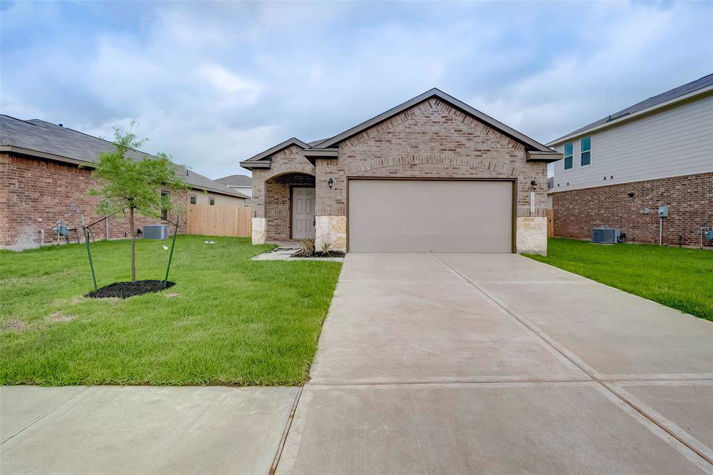 2422 Concord Terrace - Photo 1