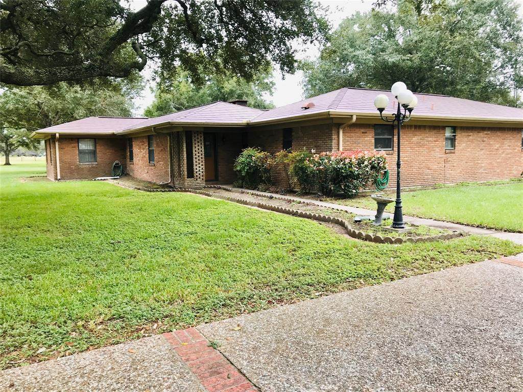 9231 State Highway 71 - Photo 1