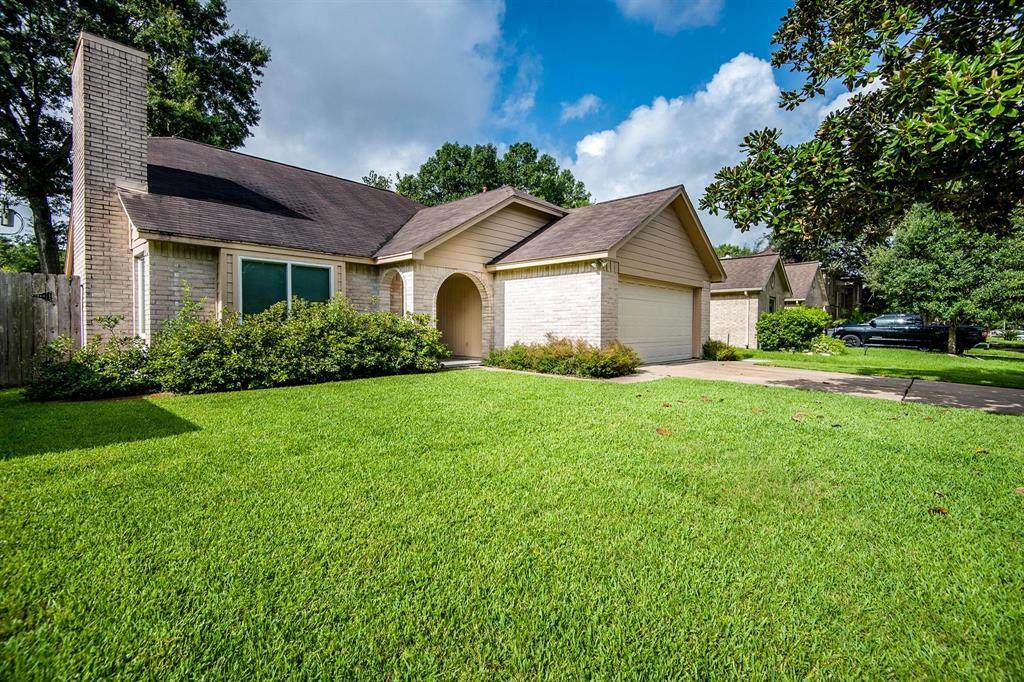 22727 Rangeview Drive - Photo 1