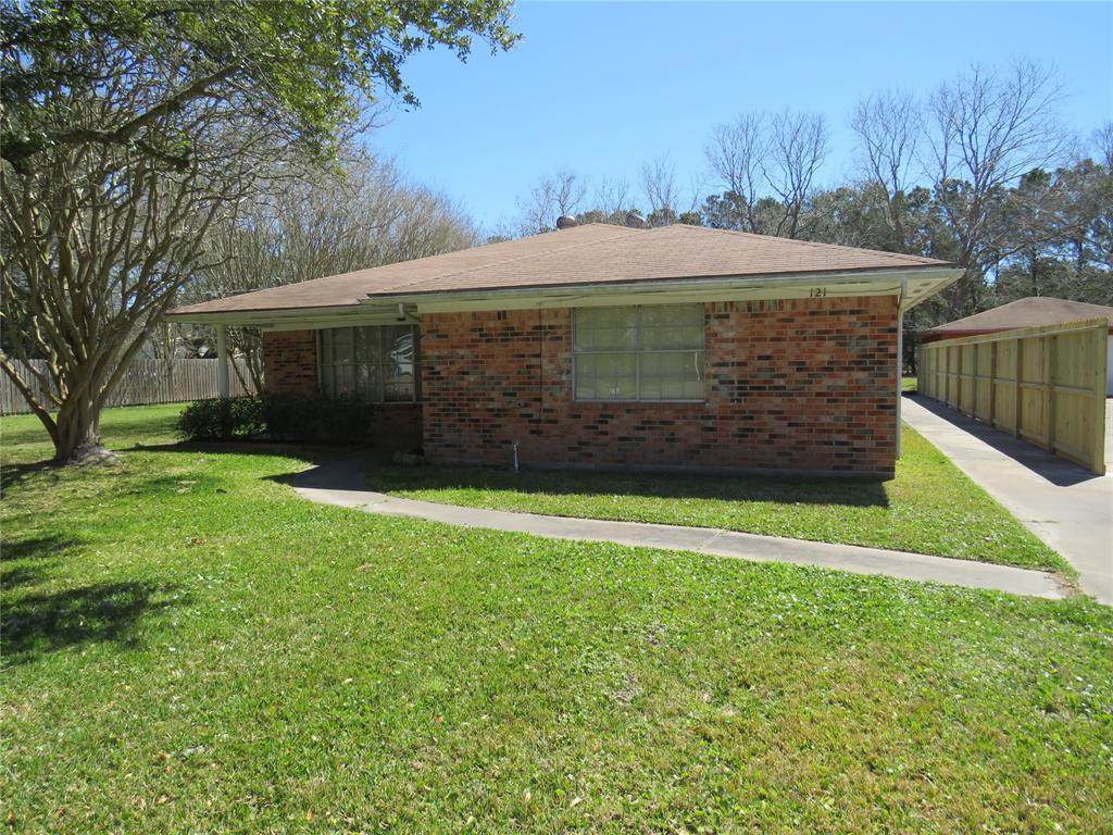 121 Mary Lane - Photo 1