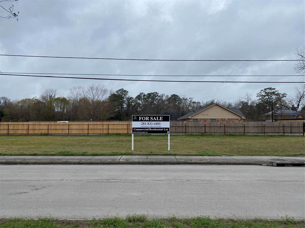 1000 De Soto Street - Photo 1