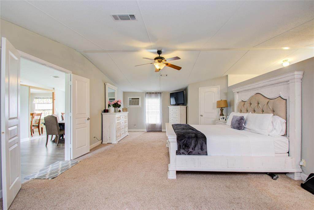 383 County Road 2313 - Photo 1
