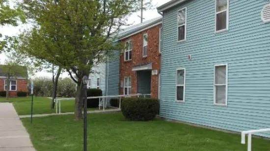 613 Scott St - Photo 1