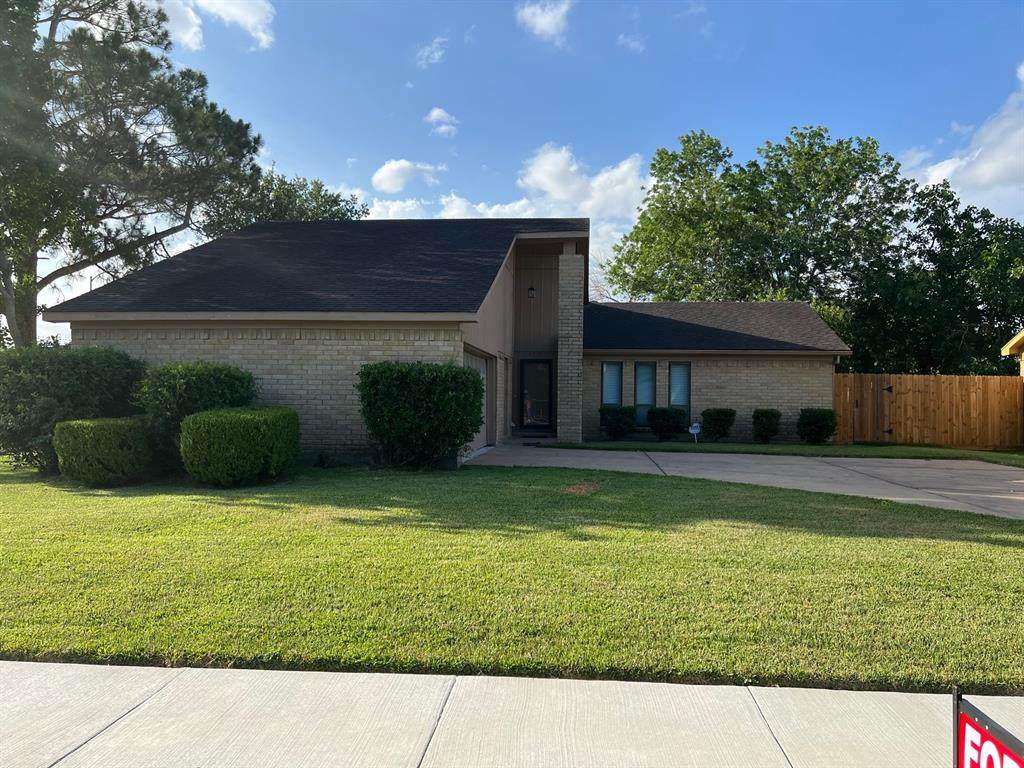 6922 Mccullum Road - Photo 1