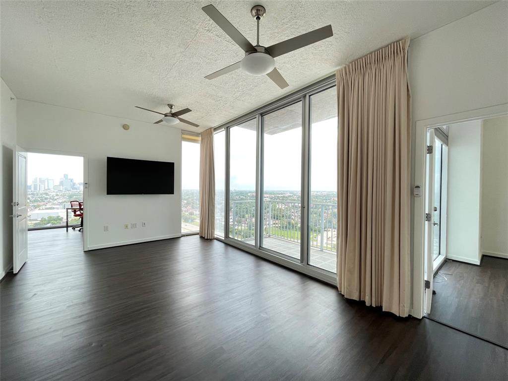 5925 Almeda Road - Photo 1