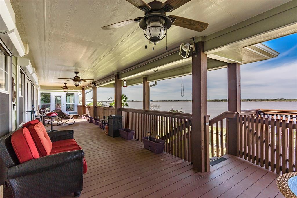 792 Bayshore Drive - Photo 1