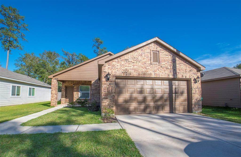 909 Jefferson Avenue - Photo 1