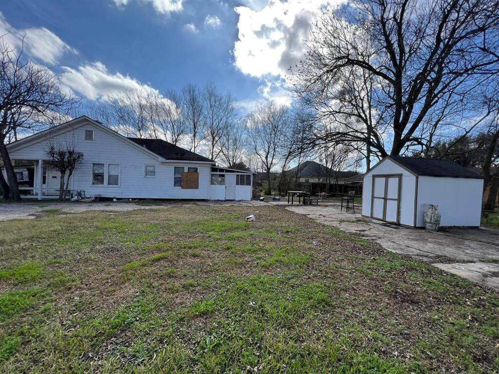 7906 Lawler Street - Photo 1