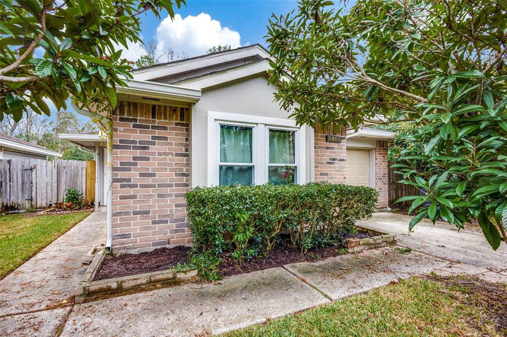 5406 Lynngate Drive - Photo 1